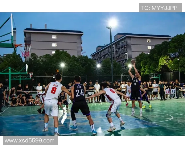 武汉篮球队与广州篮球队赛后状态分析与复盘总结